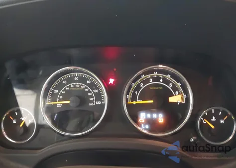 2014 Jeep Compass Latitude z USA, uszkodzony, nr VIN 1C4NJDEB1ED884308